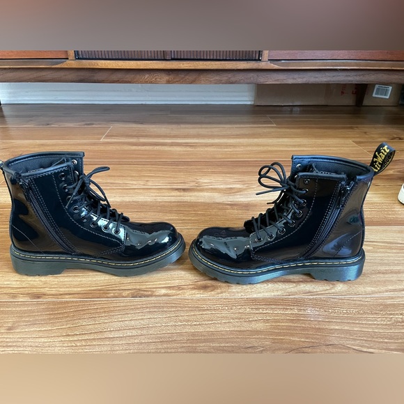 Dr. Martens unisex-junior 1460 Patent Leather Boot - Picture 3 of 9